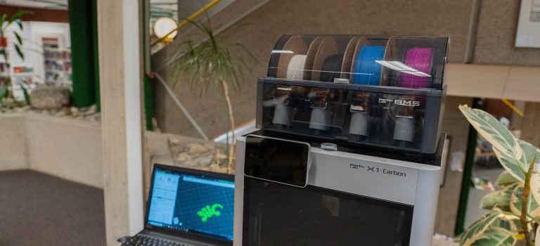3D-Druck in der Stadtbücherei Der 3D-Drucker der Stadtbücherei Gladbeck